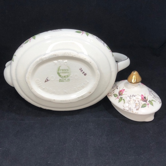PRICE KENSINGTON TEAPOT & LID. ROSE FLORAL PATTERN with GOLD-TONE ACCENTS. - Picture 9 of 14